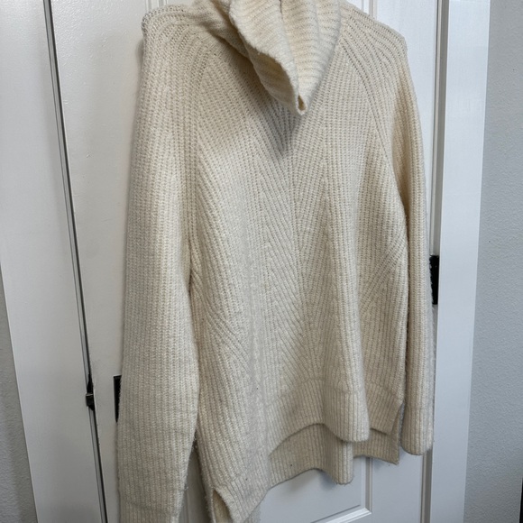 MADEWELL - Knit Cozy Turtleneck Size Medium - Picture 6 of 9